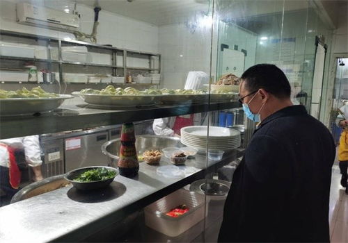 儀隴縣市場監督管理局全力做好 兩會 期間餐飲服務食品安全保障工作